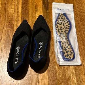 Black pointed toe Rothy’s with bonus new leopard insoles